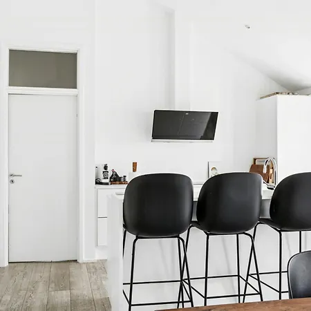 Semesterbostad With Heath Views In Old