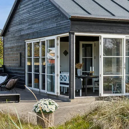 Semesterbostad With Heath Views In Old