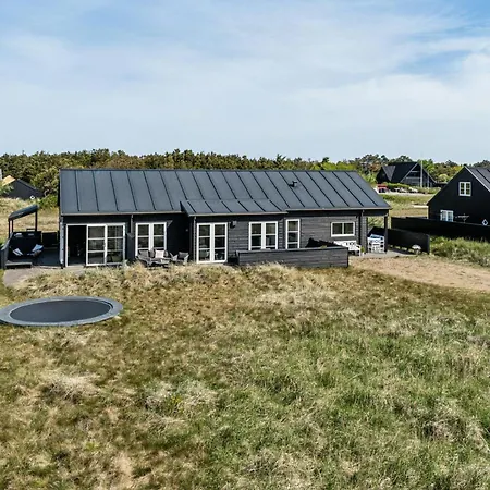 With Heath Views In Old Semesterbostad *