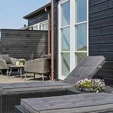 Semesterbostad With Heath Views In Old Skagen